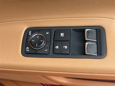 صورة مصغرة 22 لـ 2020 Lexus LC