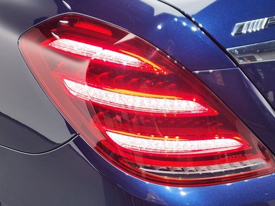 صورة 10 لـ 2018 Mercedes-BENZ S-CLASS