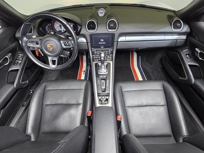 PORSCHE 718 BOXSTER - 5