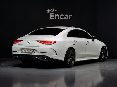 MERCEDES-BENZ CLS - 4