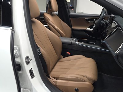 MERCEDES-BENZ E-CLASS - 10