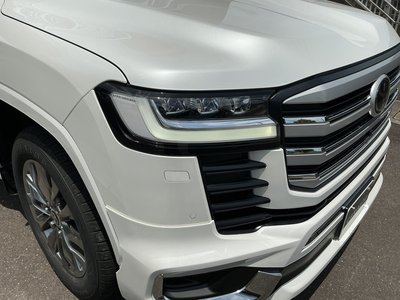 2025 Toyota LAND CRUISER 300 — миниатюра 12