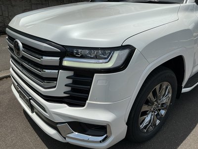2025 Toyota LAND CRUISER 300 — миниатюра 11