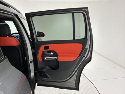 صورة مصغرة 20 لـ 2026 Mercedes-BENZ GLB