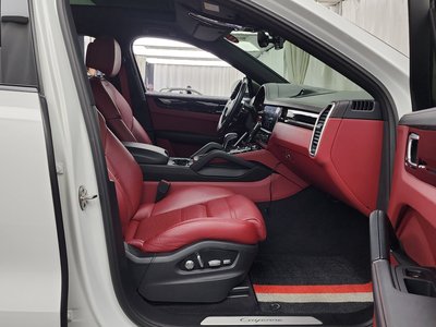 صورة مصغرة 11 لـ 2020 Porsche CAYENNE
