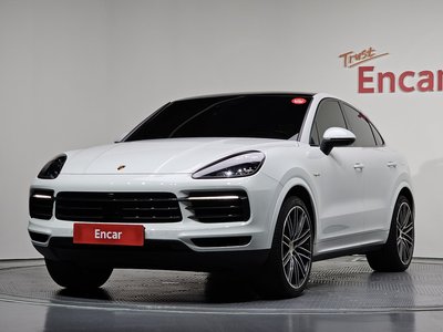 صورة 1 لـ 2020 Porsche CAYENNE