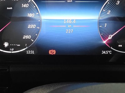 2025 Mercedes-BENZ GLA 照片 6