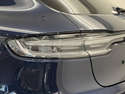 2022 PORSCHE MACAN — фото 6