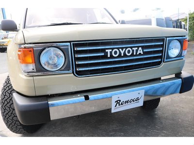 TOYOTA LAND CRUISER 100 - 10