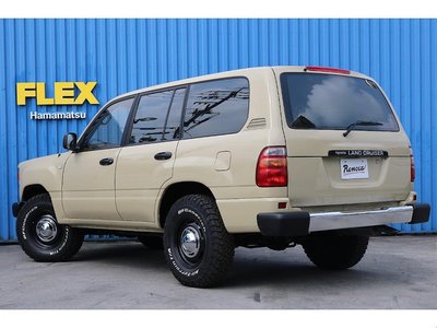 TOYOTA LAND CRUISER 100 - 5