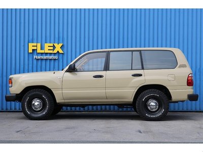 TOYOTA LAND CRUISER 100 - 6