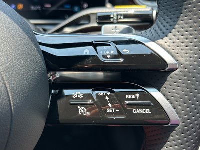 صورة مصغرة 35 لـ 2025 Mercedes-BENZ C-CLASS