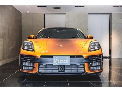 PORSCHE PANAMERA - 2