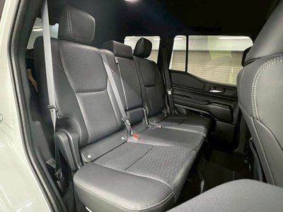 TOYOTA LAND CRUISER 250 - 10