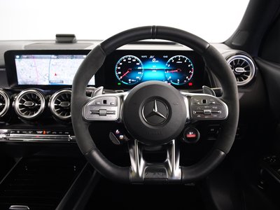 MERCEDES-BENZ GLB AMG - 6