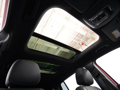 MERCEDES-BENZ GLB AMG - 2