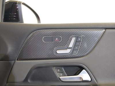 MERCEDES-BENZ GLB AMG - 7