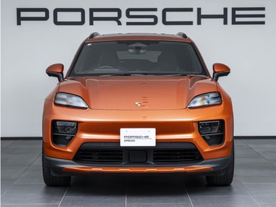 PORSCHE MACAN - 3