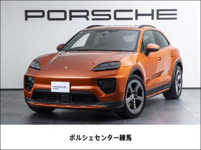 PORSCHE MACAN - 1