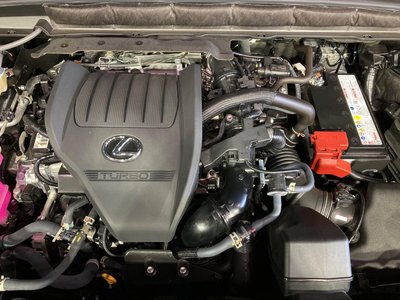 2025 Lexus RX — миниатюра 18