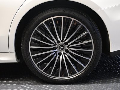 2025 Mercedes-BENZ E-CLASS — миниатюра 13