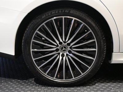 2025 Mercedes-BENZ E-CLASS — миниатюра 12