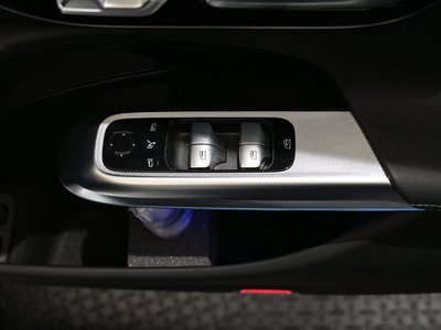 2025 Mercedes-BENZ E-CLASS — миниатюра 18