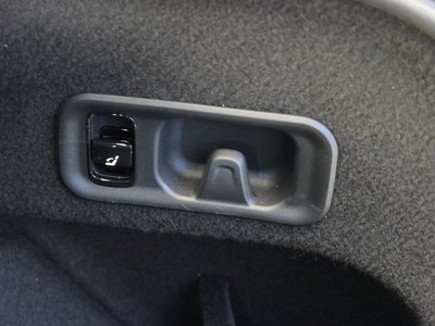2025 Mercedes-BENZ E-CLASS — миниатюра 63