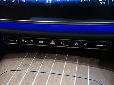 2025 Mercedes-BENZ E-CLASS — миниатюра 41