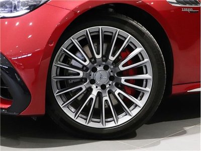 MERCEDES-BENZ E-CLASS - 2