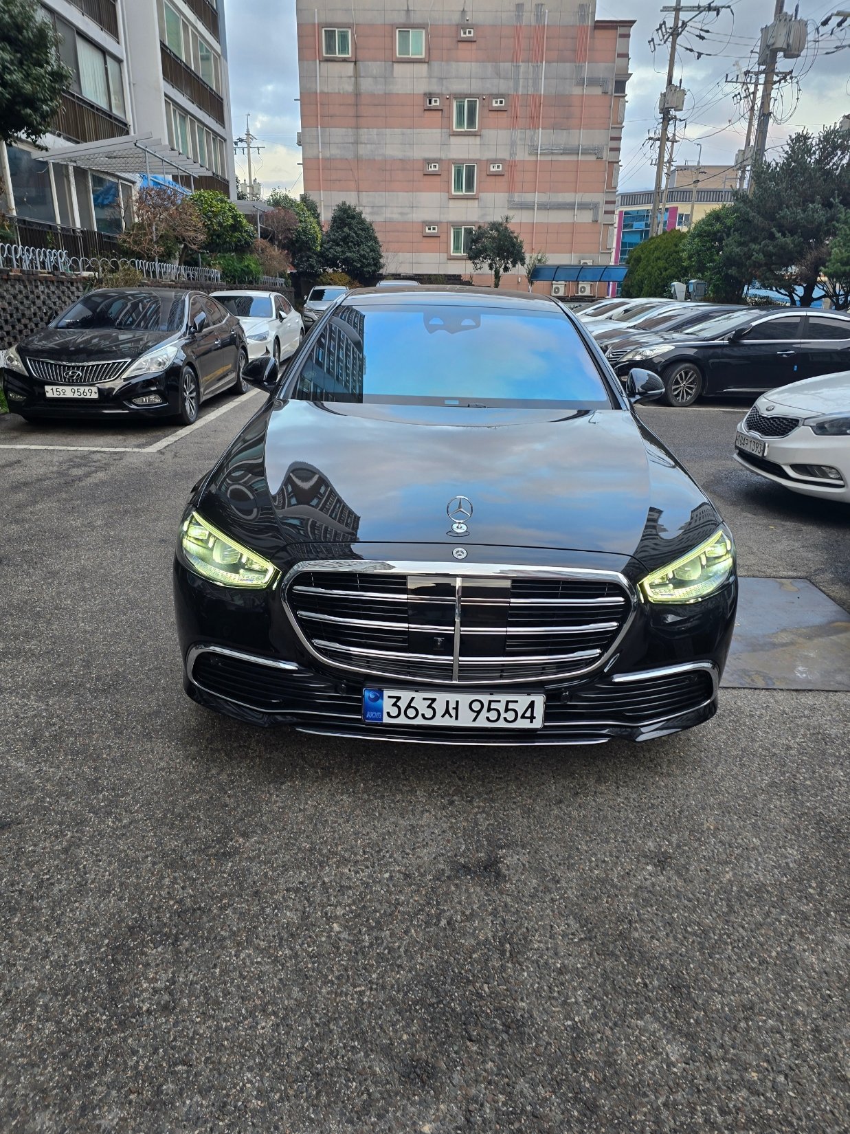 MERCEDES-BENZ S-CLASS - View 1