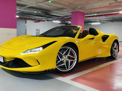 FERRARI F8 SPIDER - 1