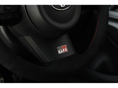 2023 Toyota GR YARIS — миниатюра 40