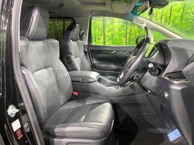 2023 Toyota ALPHARD — фото 8