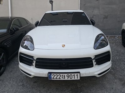 PORSCHE CAYENNE - 1