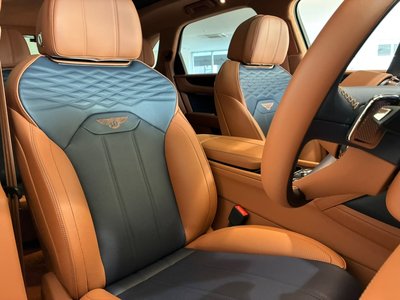 2025 Bentley BENTAYGA 照片 9