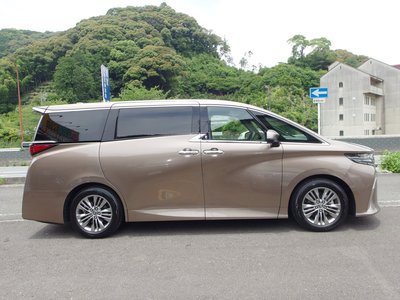 صورة 4 لـ 2025 TOYOTA ALPHARD