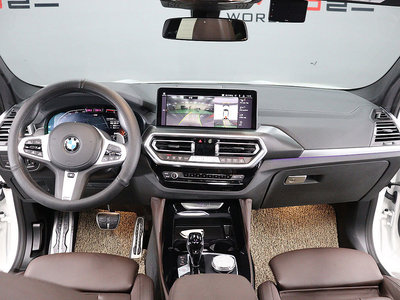 BMW X4 - 8
