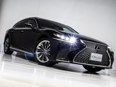 LEXUS LS - 6