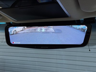 TOYOTA LAND CRUISER 300 - 10