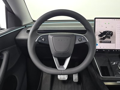 2025 Tesla MODEL Y — миниатюра 19