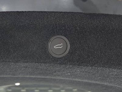 2025 Tesla MODEL Y — миниатюра 31