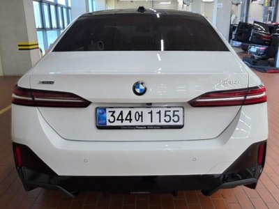 BMW 5 SERIES - 3