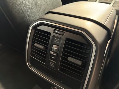 صورة مصغرة 38 لـ 2019 Porsche MACAN