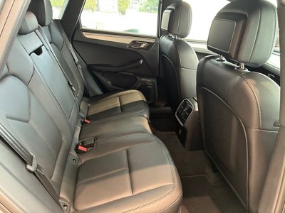 صورة مصغرة 32 لـ 2019 Porsche MACAN