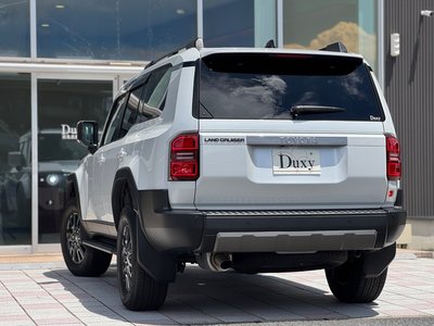 TOYOTA LAND CRUISER 250 - 8