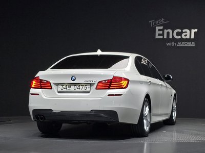 BMW 5 SERIES - 3