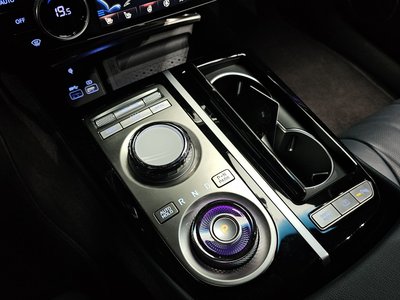 2023 Genesis G80 (RG3) — фото 9