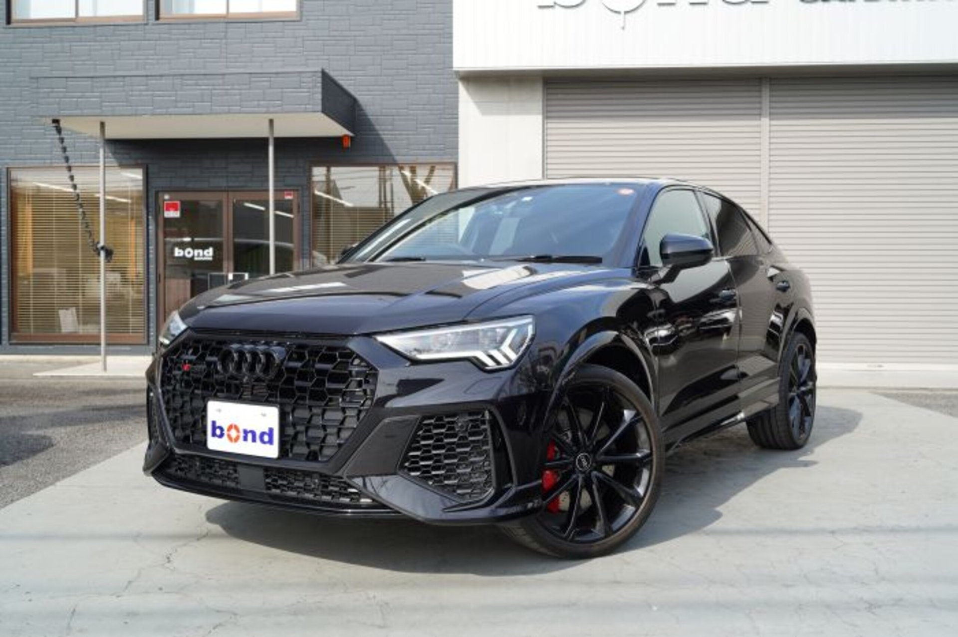 AUDI RS Q3 SPORTBACK - View 1