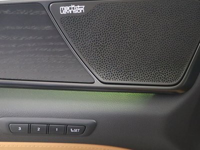 صورة مصغرة 12 لـ 2025 Lexus NX
